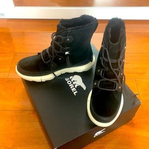 Brand New Sorel Boots!!